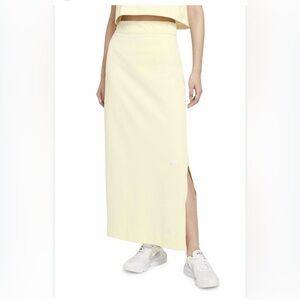 Nike Sportswear Swoosh Women Logo Maxi skirt Limited Edition CZ9730